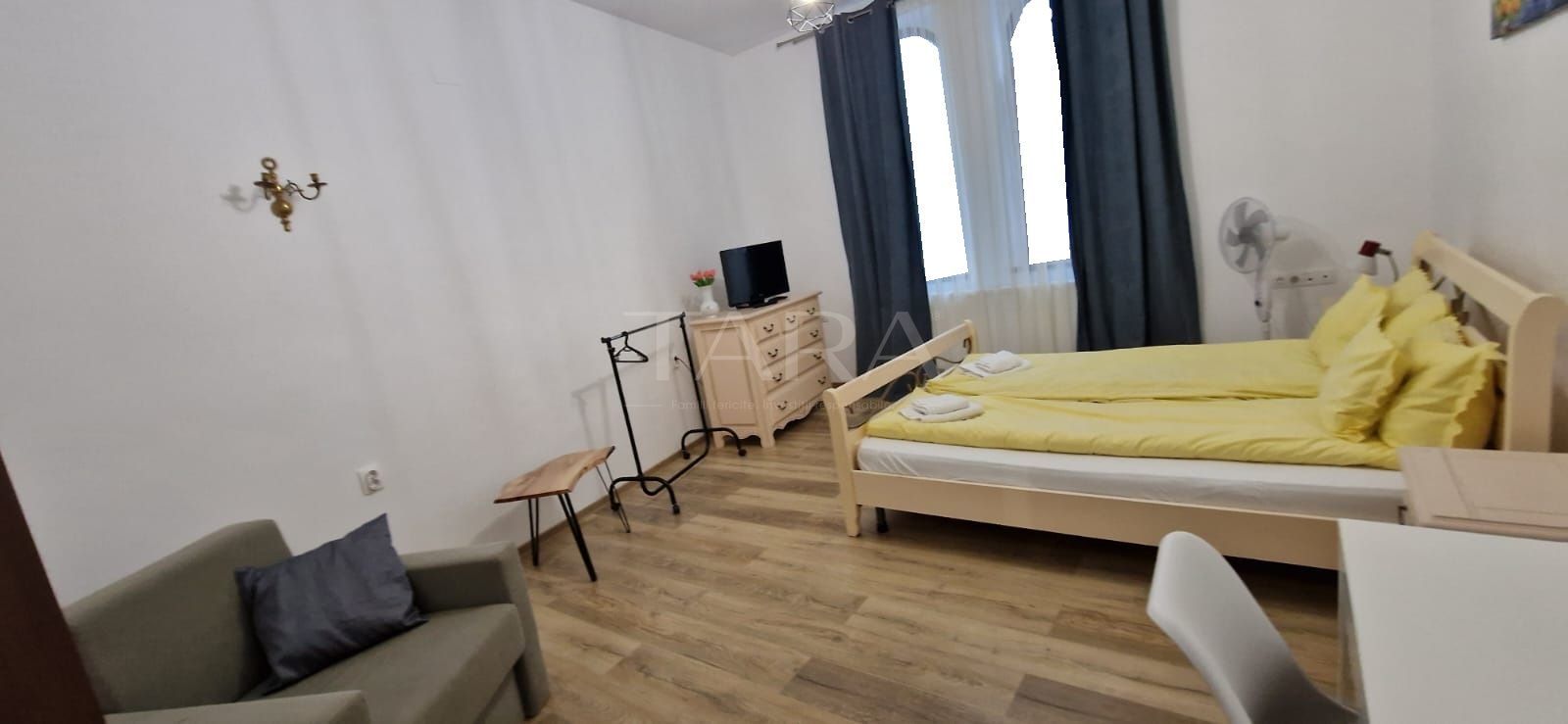 Apartament 2 camere decomandat, mobilat complet – zona Liceul Barițiu. - Poză 2