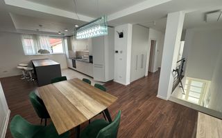 Apartament in vila cu curte-  Dumbravita - Poză 20