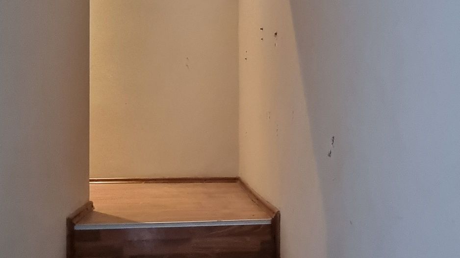 Casă P+M, 4 camere, str Lebedei, singur in curte - 600 E. Comision 0 - Poză 14