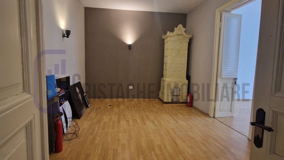 Spatiu comercial in vila, etj. 1 + mansarda, 220 mp, Piata Amzei - Poză 11
