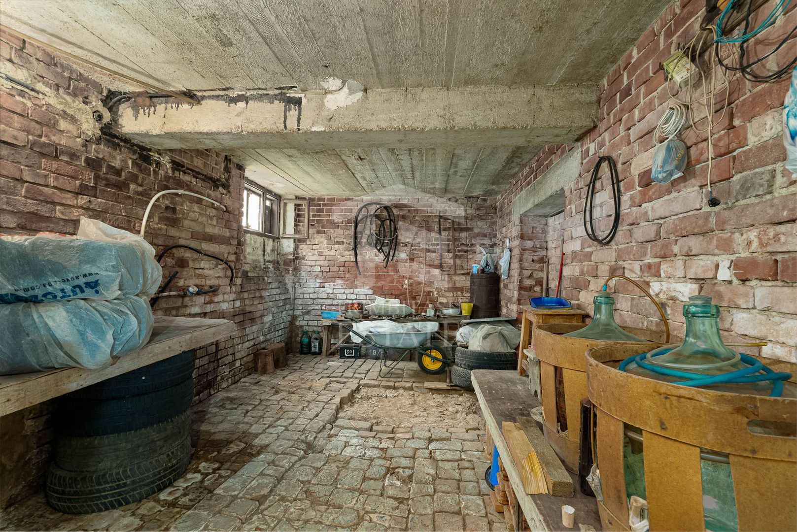 FERDINAND - Oborul Nou | Casa individuala 276mp teren| Renovare facila - Poză 26