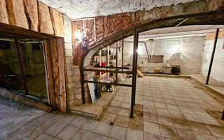 Casa din secolul XIX, ultrafinisata, ultracentral, 855 mp teren - Poză 28