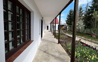 Casa individuala foarte spatioasa cu teren de 1850 mp | Sanandrei