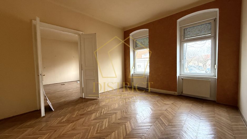 Spatiu pentru birouri, curte interioara si VAD | Balcescu - Poză 1