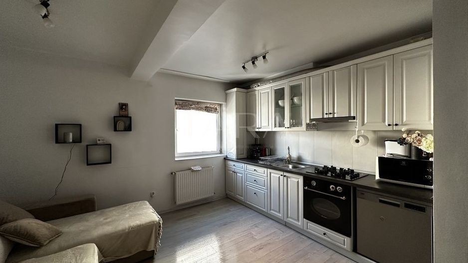 Apartament cu 2 camere în zona Vivo, Florești. - Poză 1