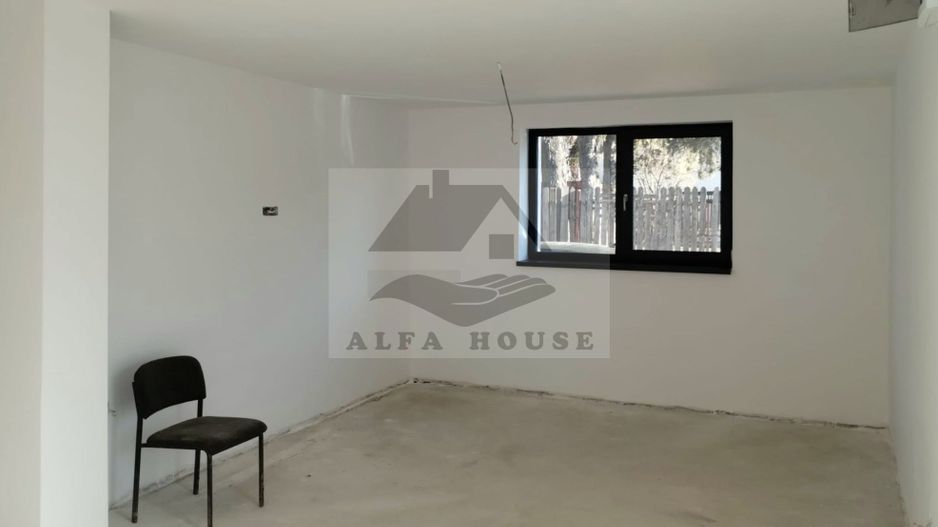 Casa individuala Sacele, 150 mp, 231 mp teren, renovata integral 2025 - Poză 12