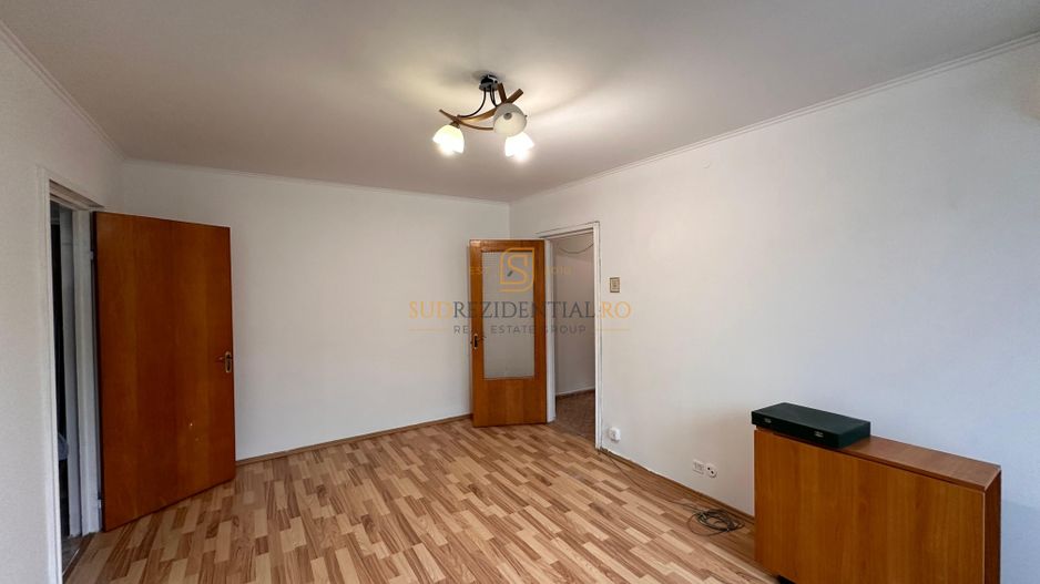 Apartament 3 camere, 62 mp Zona Racovita - Poză 3