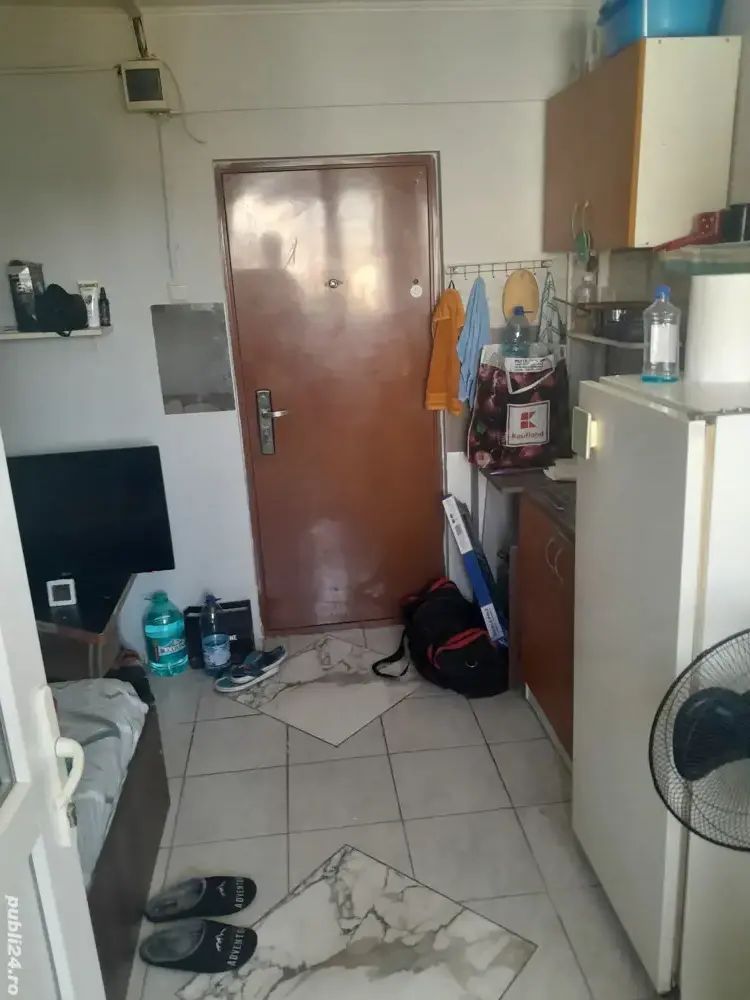 de vanzare garsoniera confort 3 modificata . - Poză 5