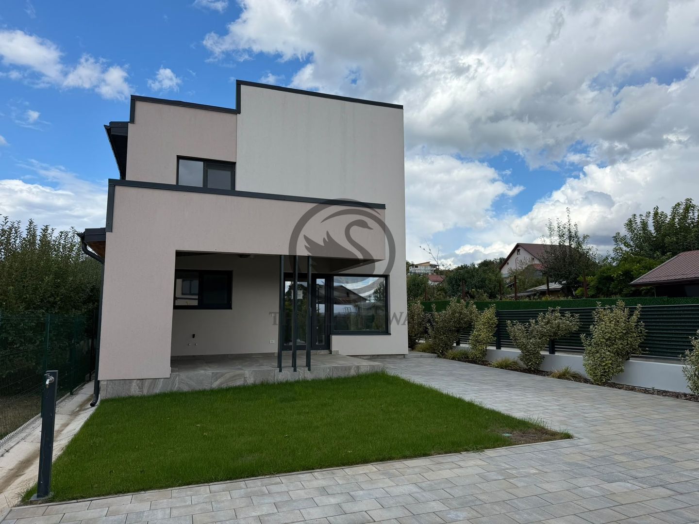 Casa de vanzare cu 4 camere | Premium | Nou | Moreni, Dambovita - Poză 8