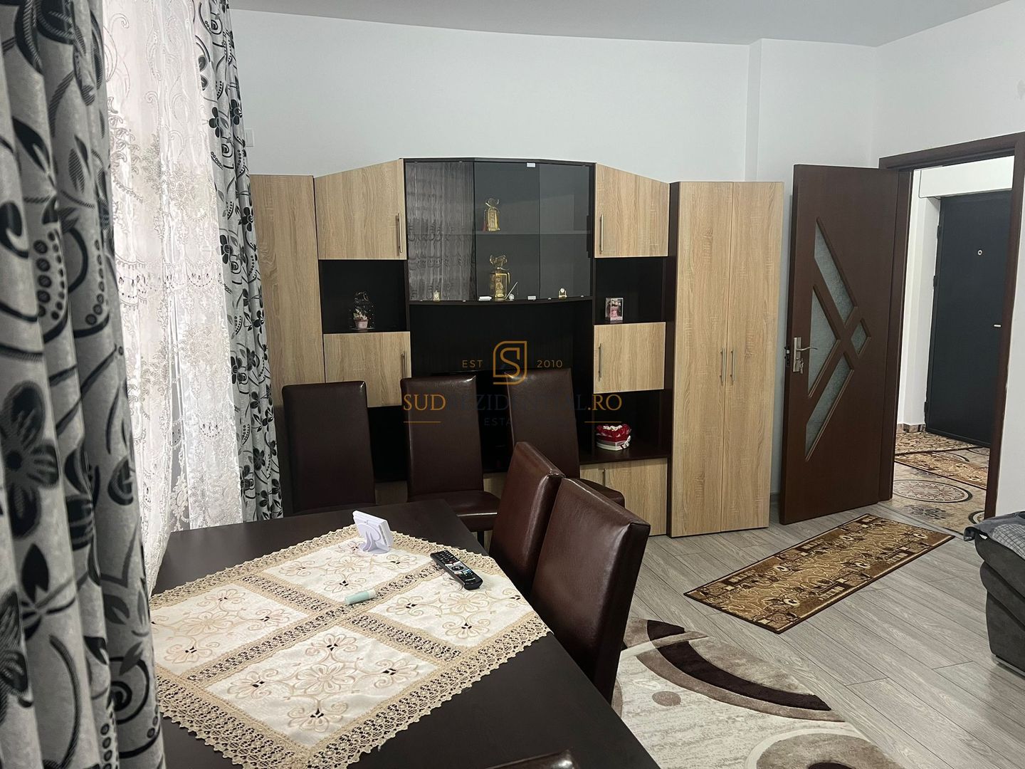 Apartament 2 camere, disponibil imediat, Metrou Aparatorii Patriei - Poză 2