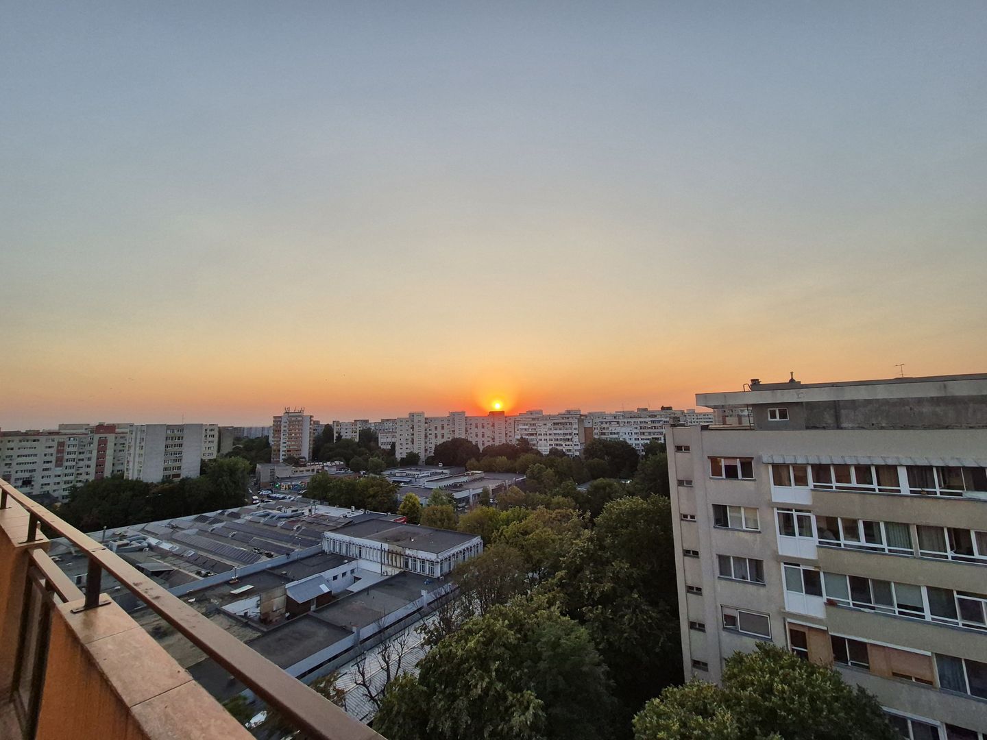 Penthouse 104,97 mp + 192,81 mp terase - piata Sudului - Poză 19