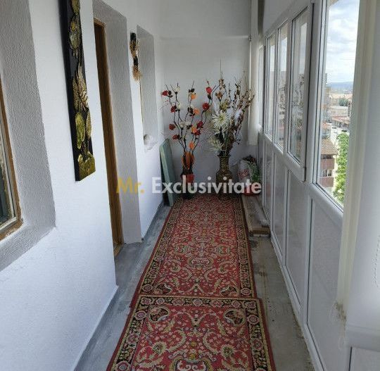 Apartament 3 camere situat în centrul orașului Târgu Jiu, pe pietonală - Poză 10