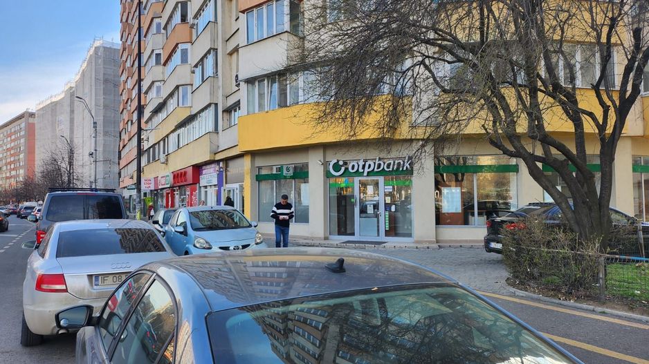 Spatiu Stradal Mihai Bravu 25 mp - Poză 2