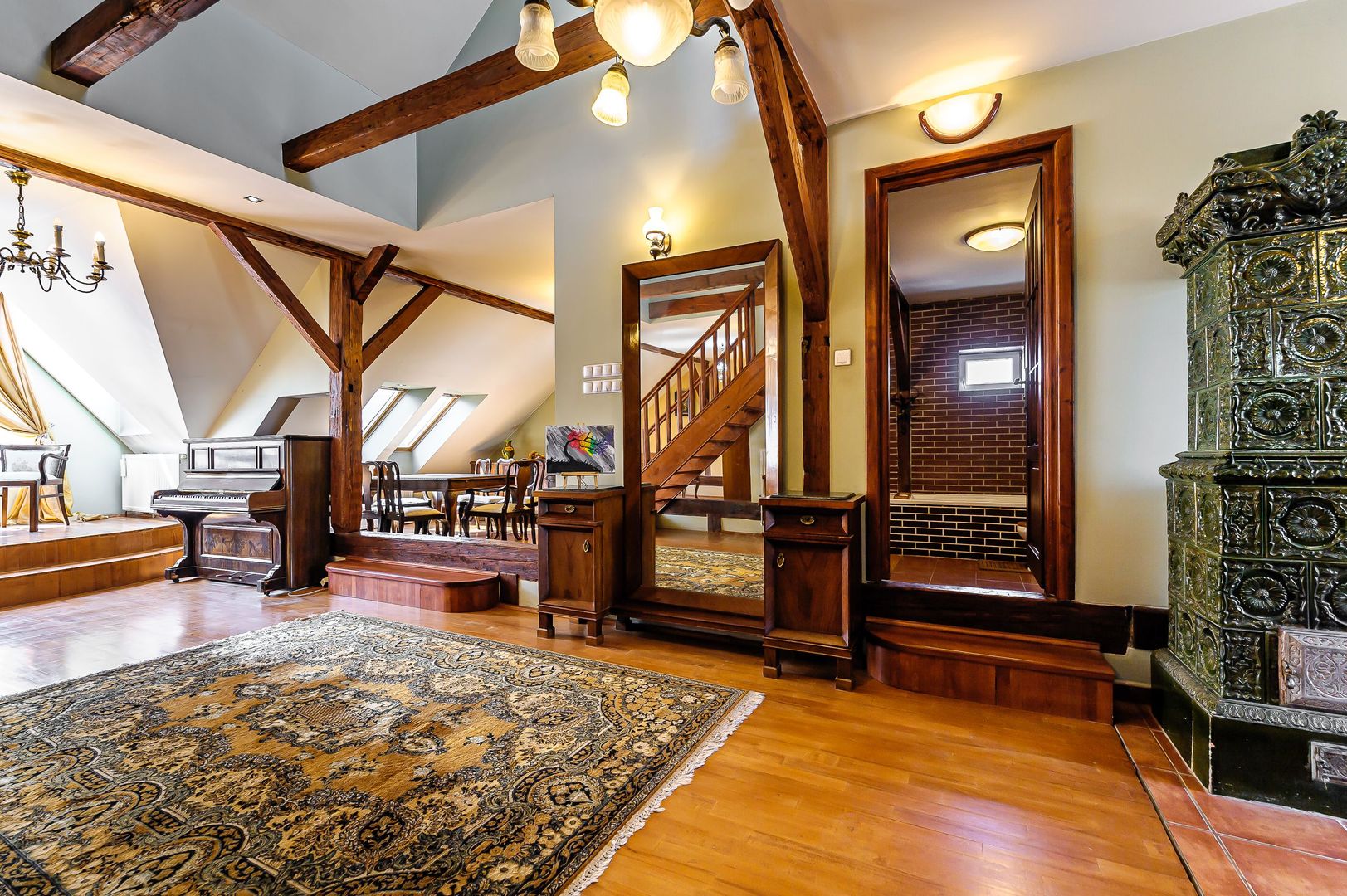 Apartament boem cu 3 dormitoare, lângă Teatrul IOAN SLAVICI, Arad. - Poză 2