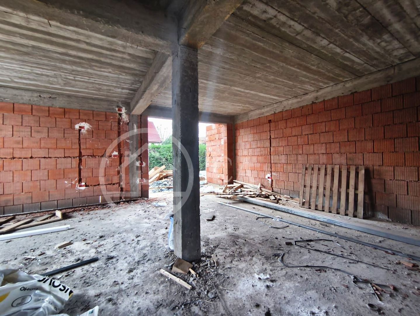 Casa de vanzare P+E cu 5 camere in Oncea, Oradea - Poză 7