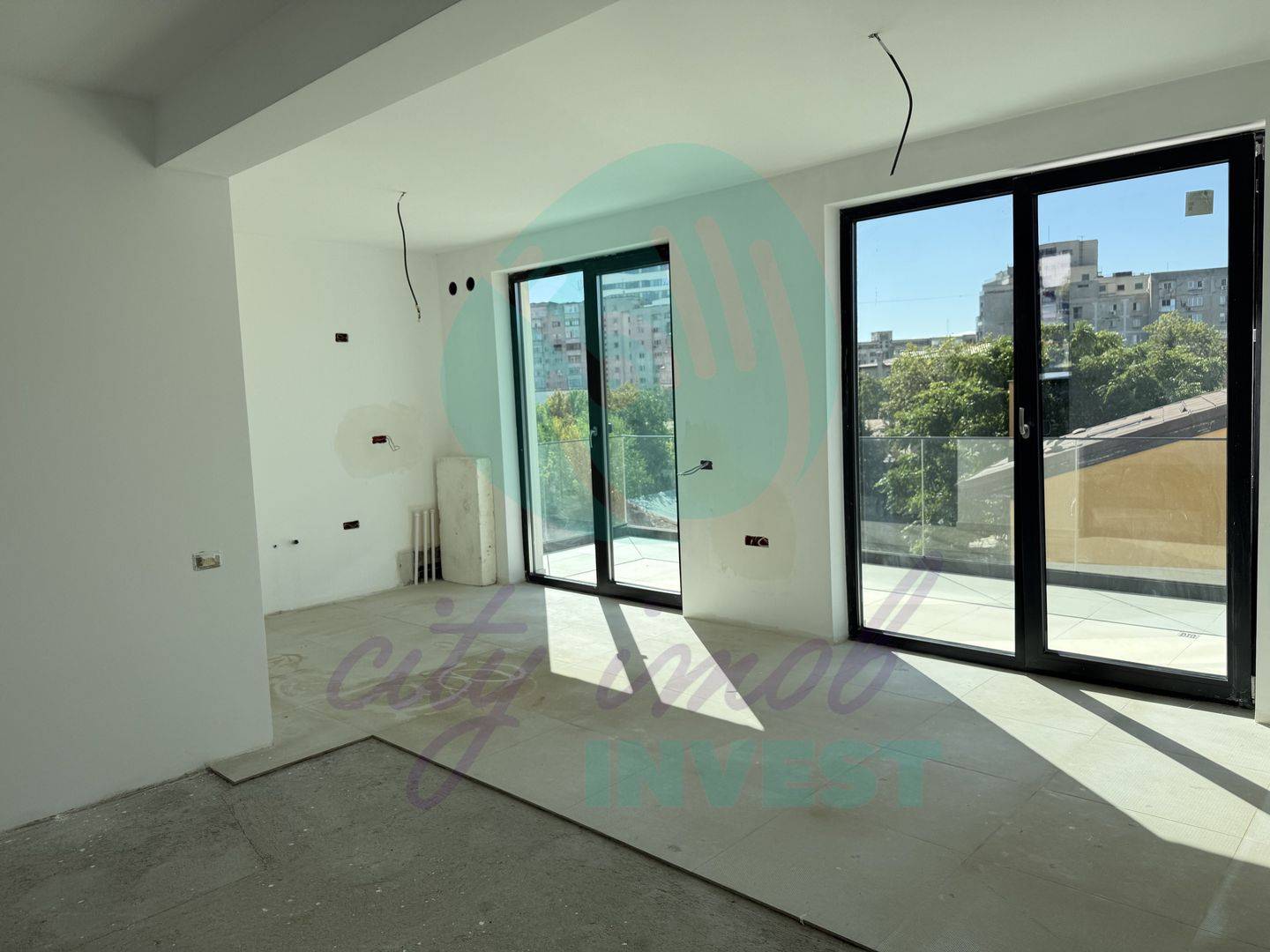 Bloc boutique la cateva minute de metrou Muncii - Poză 19