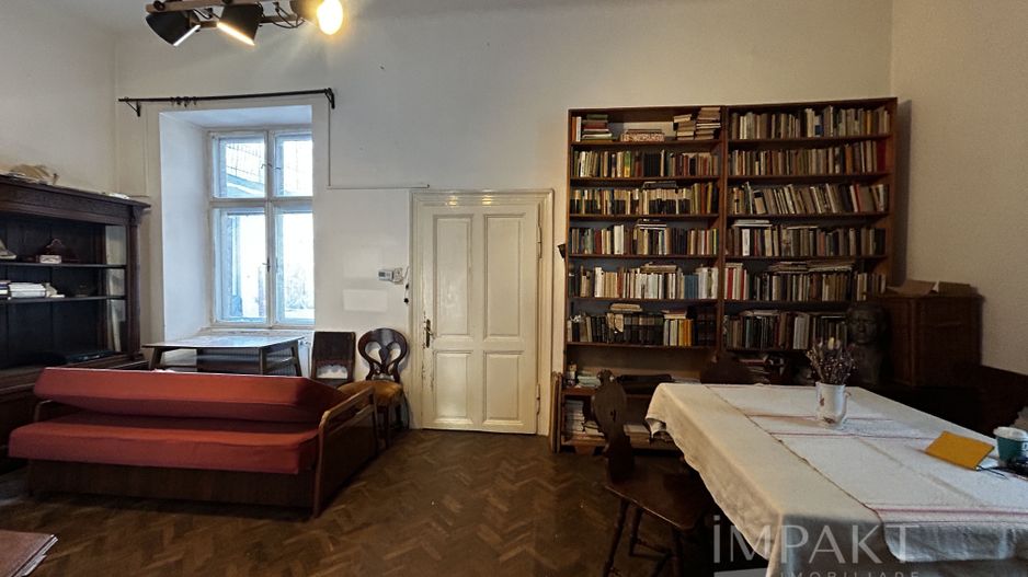 Vanzare apartament ultracentral, parter, imobil istoric - Poză 3