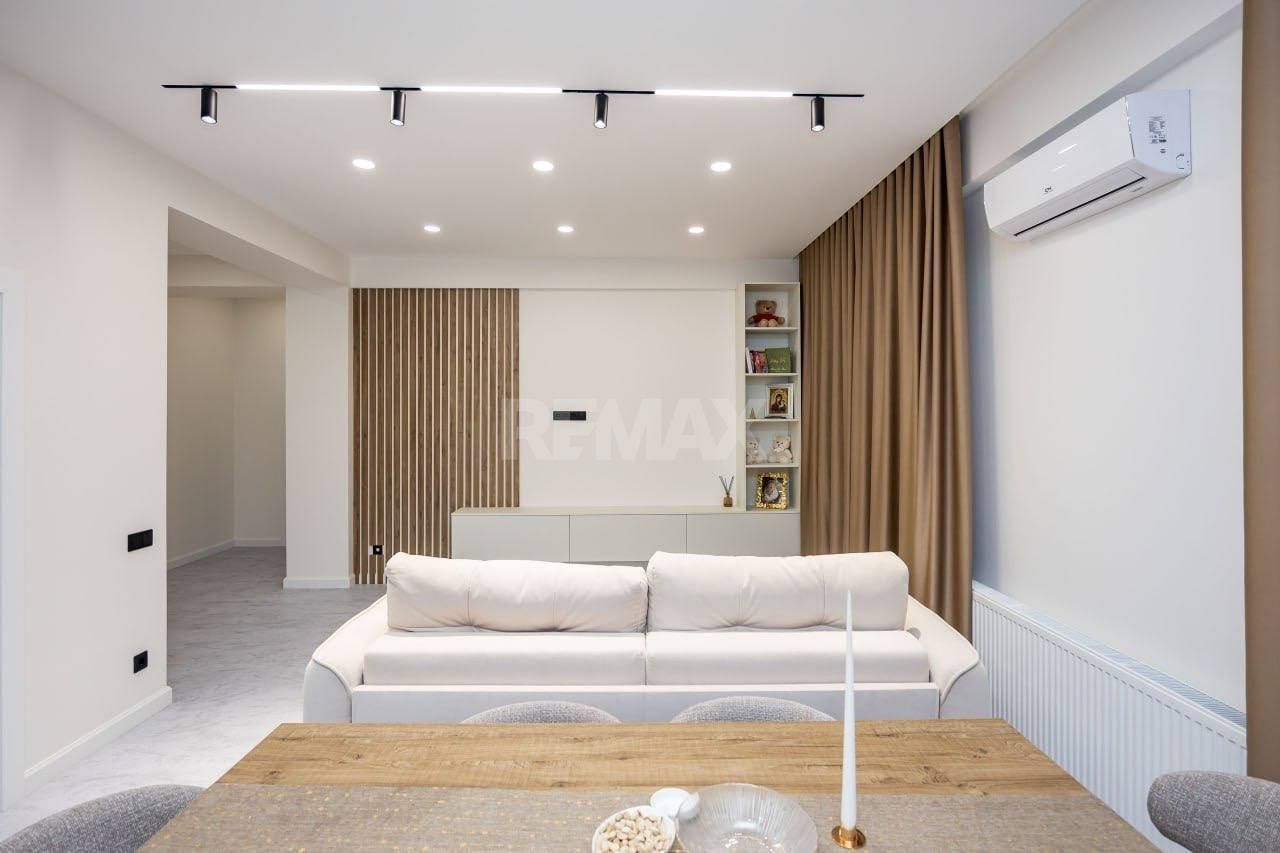 Penthouse de Lux cu Terasă și Priveliște Panoramică - Poză 4