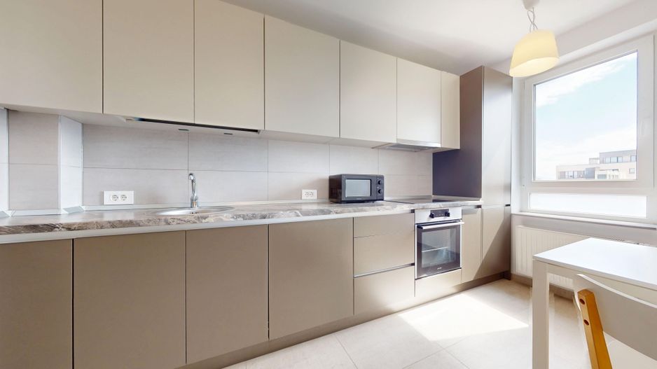 Coresi Urban Vibe | Apartament modern cu vedere directă la pietonală - Poză 24