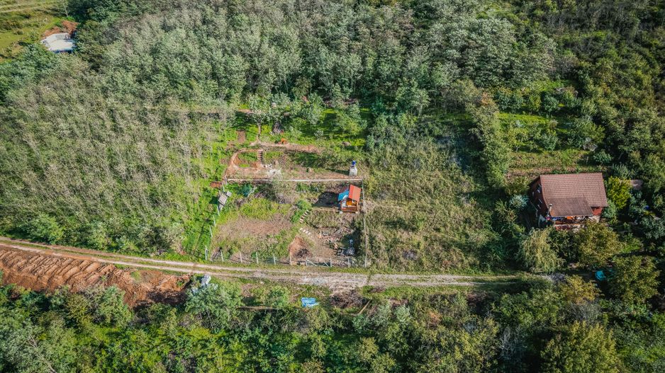 Teren de 1150 mp în Miniș - Poză 3