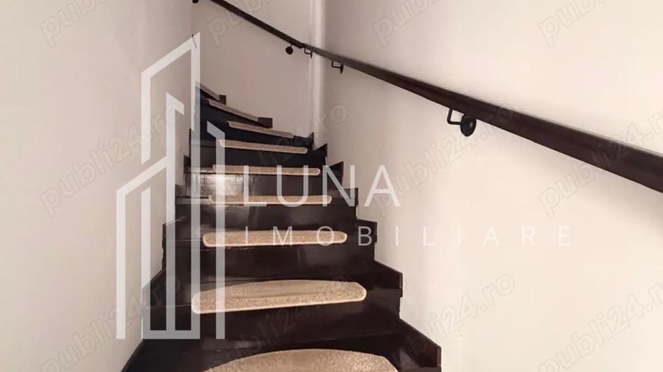 Casă înșiruită de închiriat | Tractorul | Grădină & Parcare privată - Poză 7