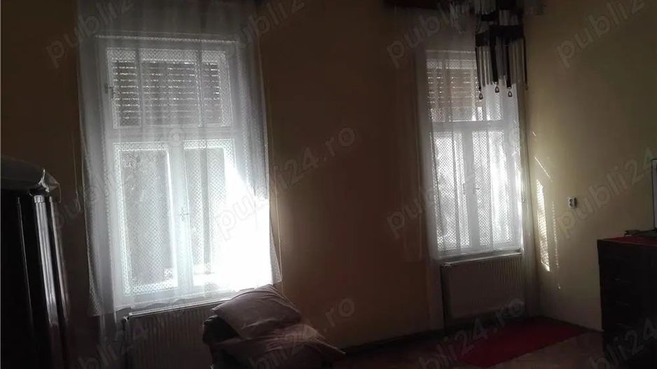 Parte de casă mare cu teren aferent 1050 mp central in Satu Mare, ideal și pentru afaceri - Poză 4