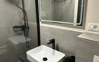 1 camera | Renovat lux | Centrala proprie | Lift | Zona excelenta | - Poză 15