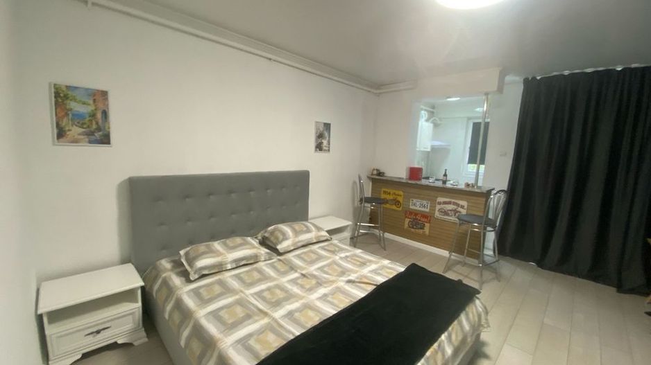 Garsoniera renovata, mobilata si utilata - Poză 2