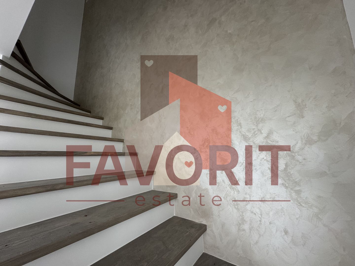 Comision 0%. Panouri si pompa de caldura. Despartit prin camera tehnica - Poză 11