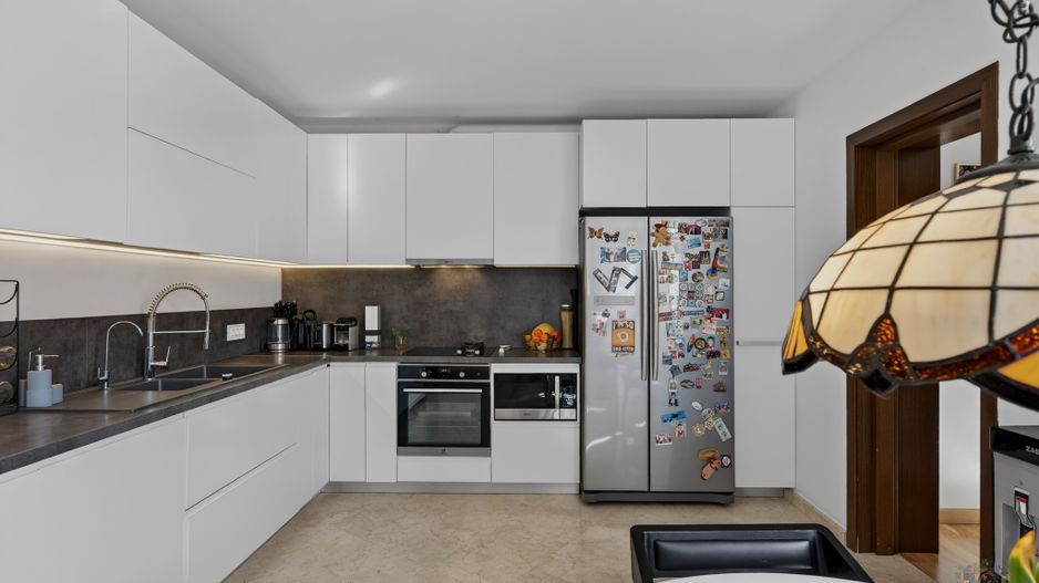 Vila cu design spectaculos, tehnologie smart & lifestyle complet - Poză 11