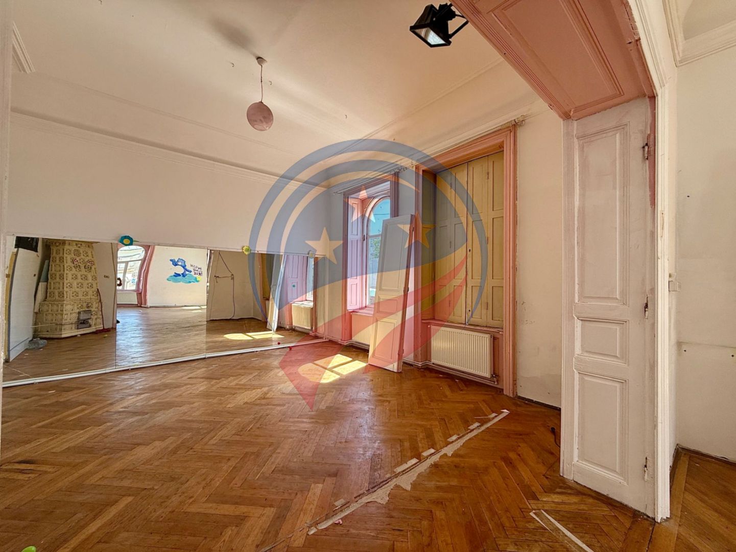 Casa de vanzare-vis-a-vis de Casa Studenților/Craiova - Poză 18