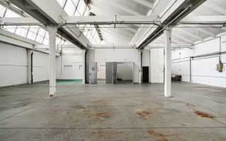 De Inchiriat Hala Industriala în Arad - Zonă Centrala cu Acces TIR - Poză 5