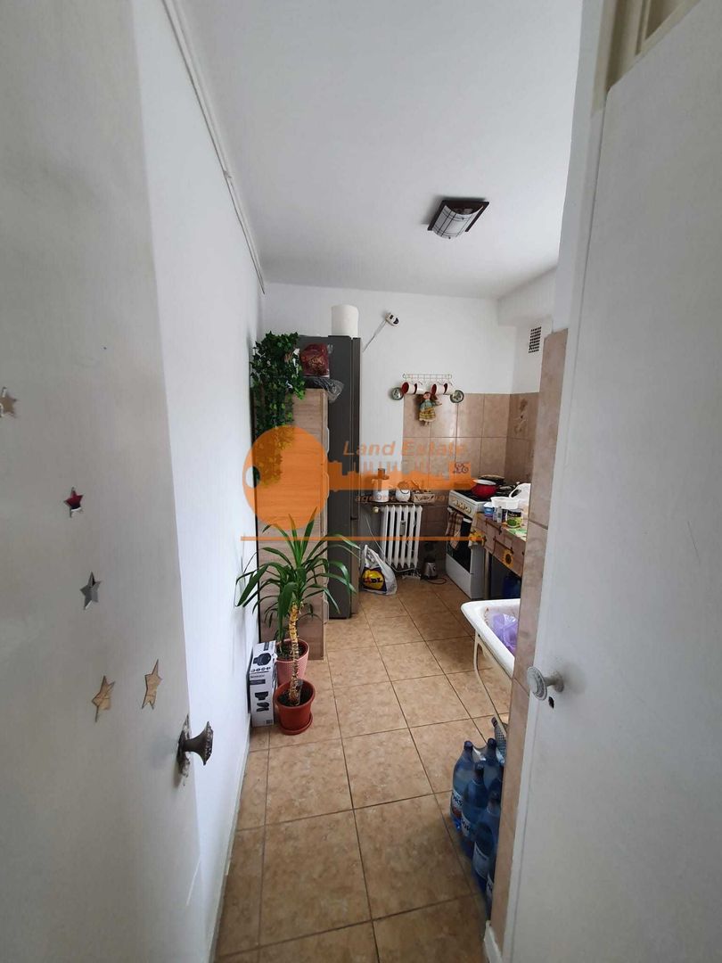 Vanzare 2 camere ( 6 minute metrou ) - Poză 19