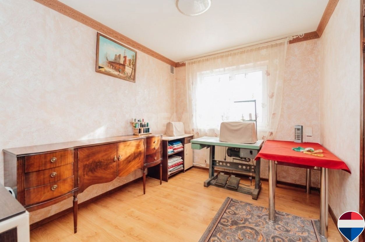 Casă de vânzare, Obileni, Hîncești ,185 m² ,16 ari, 2 garaje - Poză 11