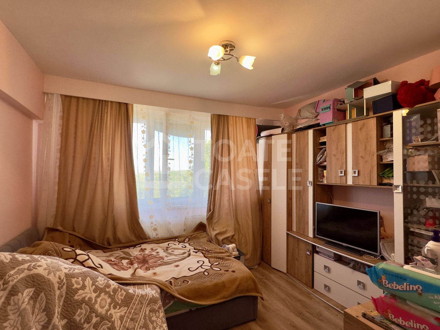 Apartament cu 2 camere, etaj intermediar, zona Mercur - Poză 3