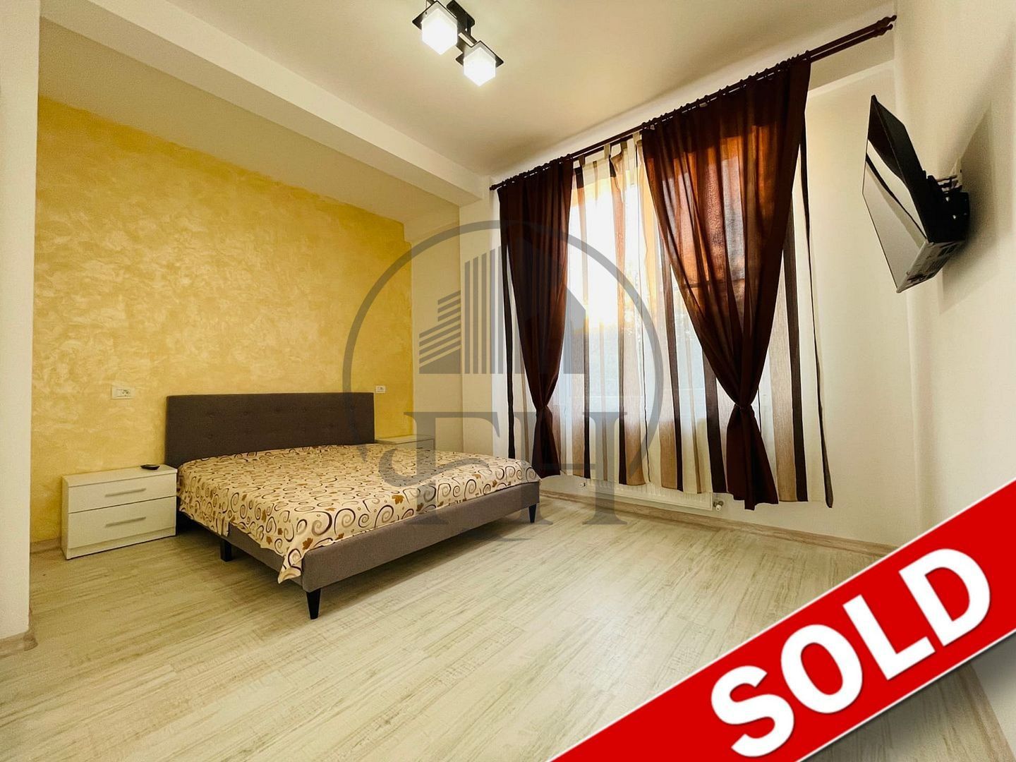 SOLD / VANDUT Apartament cu 2 camere de vânzare în zona Nord - Poză 1