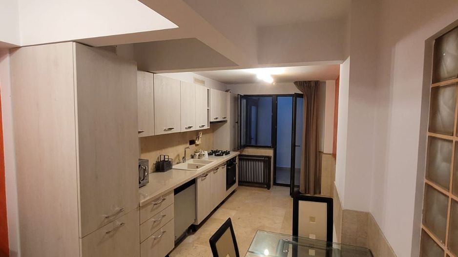 Inchiriere 2 camere- 10 minute de Piata Unirii - Poză 4