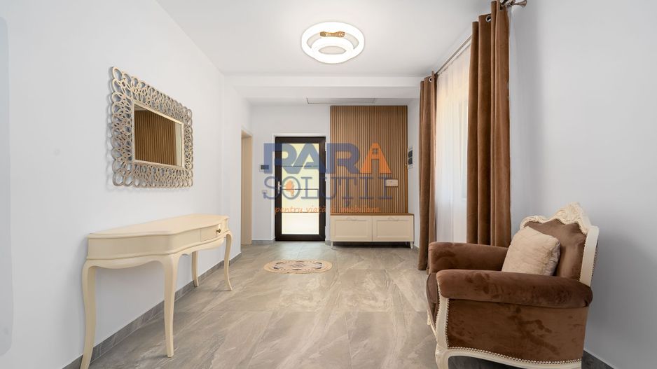 Ocazie rară: Casă în zona Spitalului Municipal Roman - Poză 3