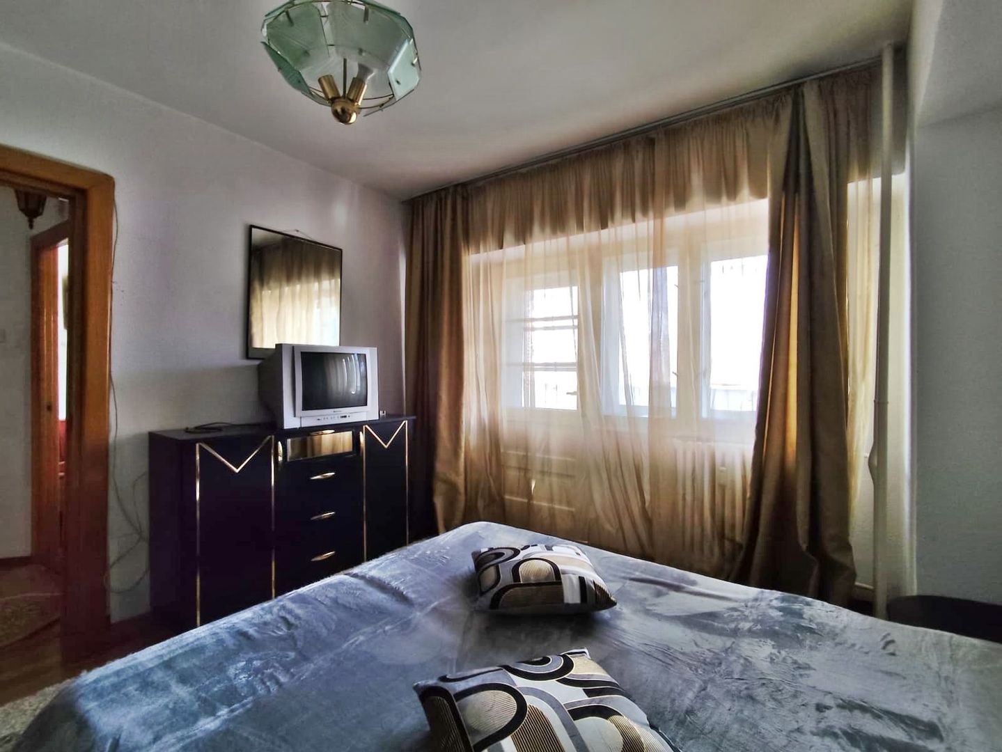 Inchiriere 2 camere pe B-dul Dacia, Rogerius, Oradea - Poză 5