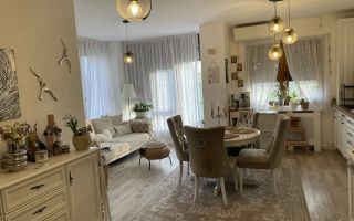 Apartament 3 camere Calea Torontalului etaj 1 - Poză 1