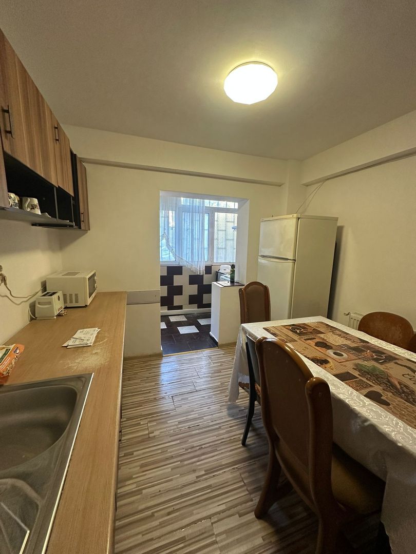 Apartament 2 camere- 1 Mai, Pelendava - Poză 5
