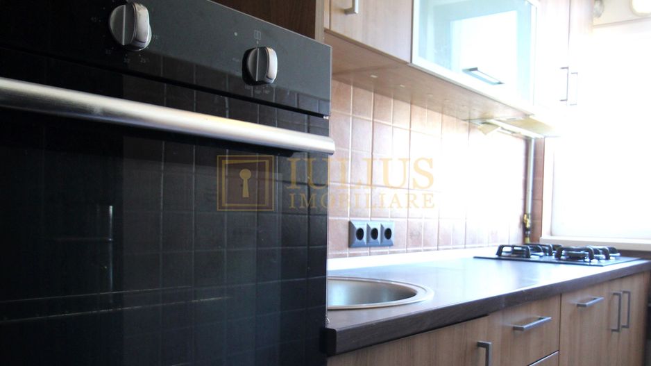 2 camere, centrala proprie, aer conditionat. - Poză 2