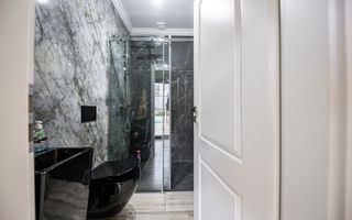 Vila exclusivista cu garaj si piscina I Dumbravita I Comison 0% - Poză 24