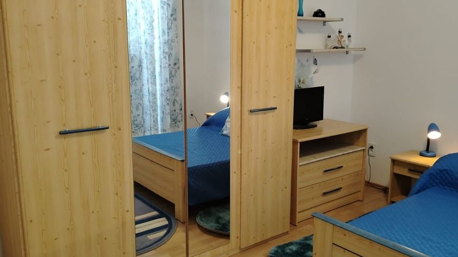 Apartament 3 camere de închiriat în vilă | 2 terase | Loc de parcare - Poză 2