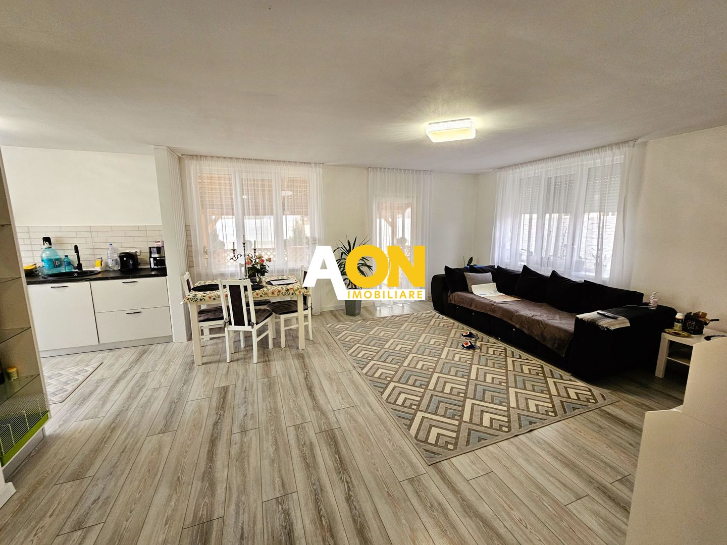 Casa 3 camere, mobilata, utilata, 448 mp teren, Partos - Poză 9