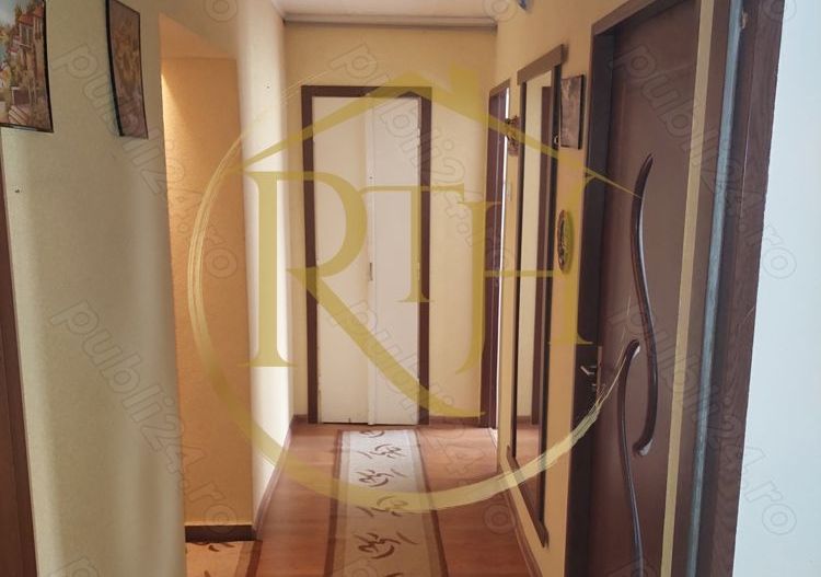 Oferim spre vanzare apartament cu 2 camere in zona Complex Studentesc - Poză 7