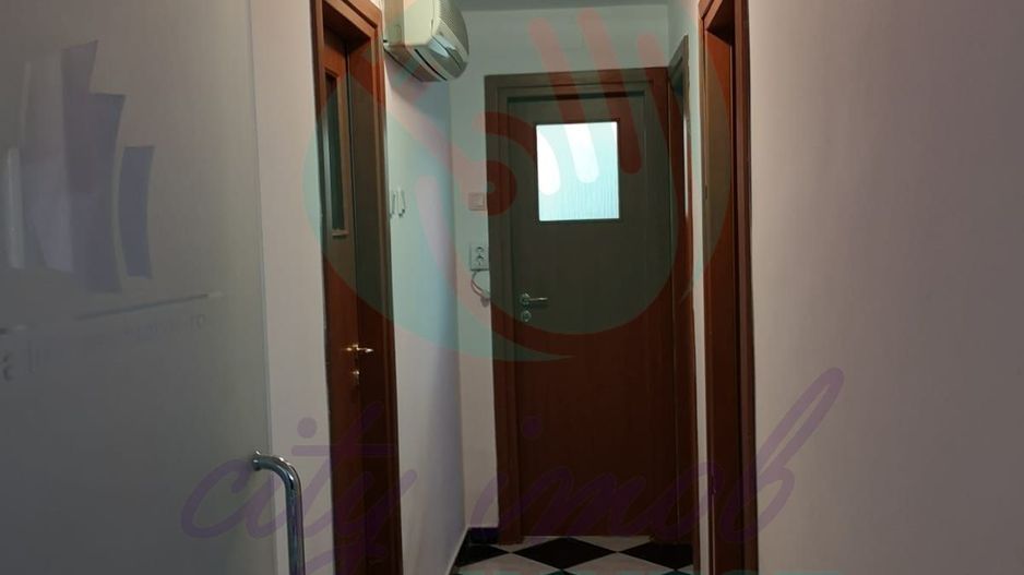 3 camere - bloc MONOLIT  - Bd. UNIRII - etajul 1 - Poză 4