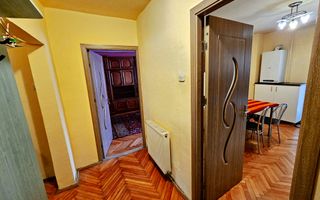 Apartament 3 camere, 2 bai, 2 balcoane, etaj 1, zona Liceului Sportiv - Poză 4
