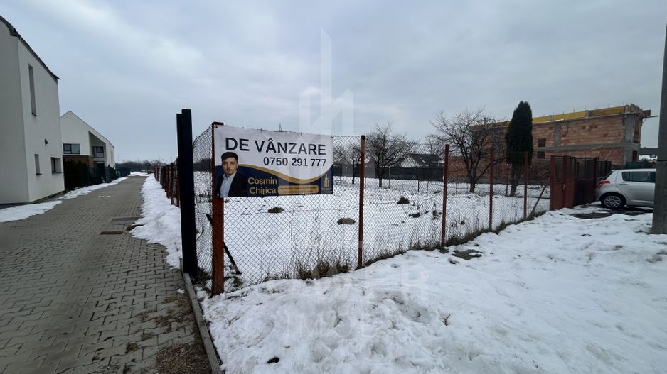 Teren intravilan de vânzare în Sibiu - Poză 2