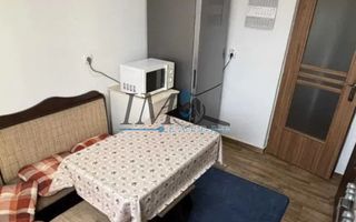 Apartament 3 camere decomandat zona Mercur - Poză 2